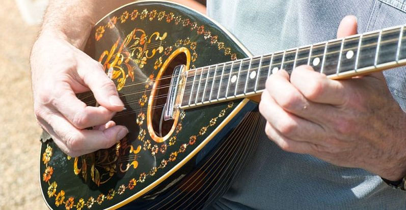 bouzouki at orea eleni annual lunch